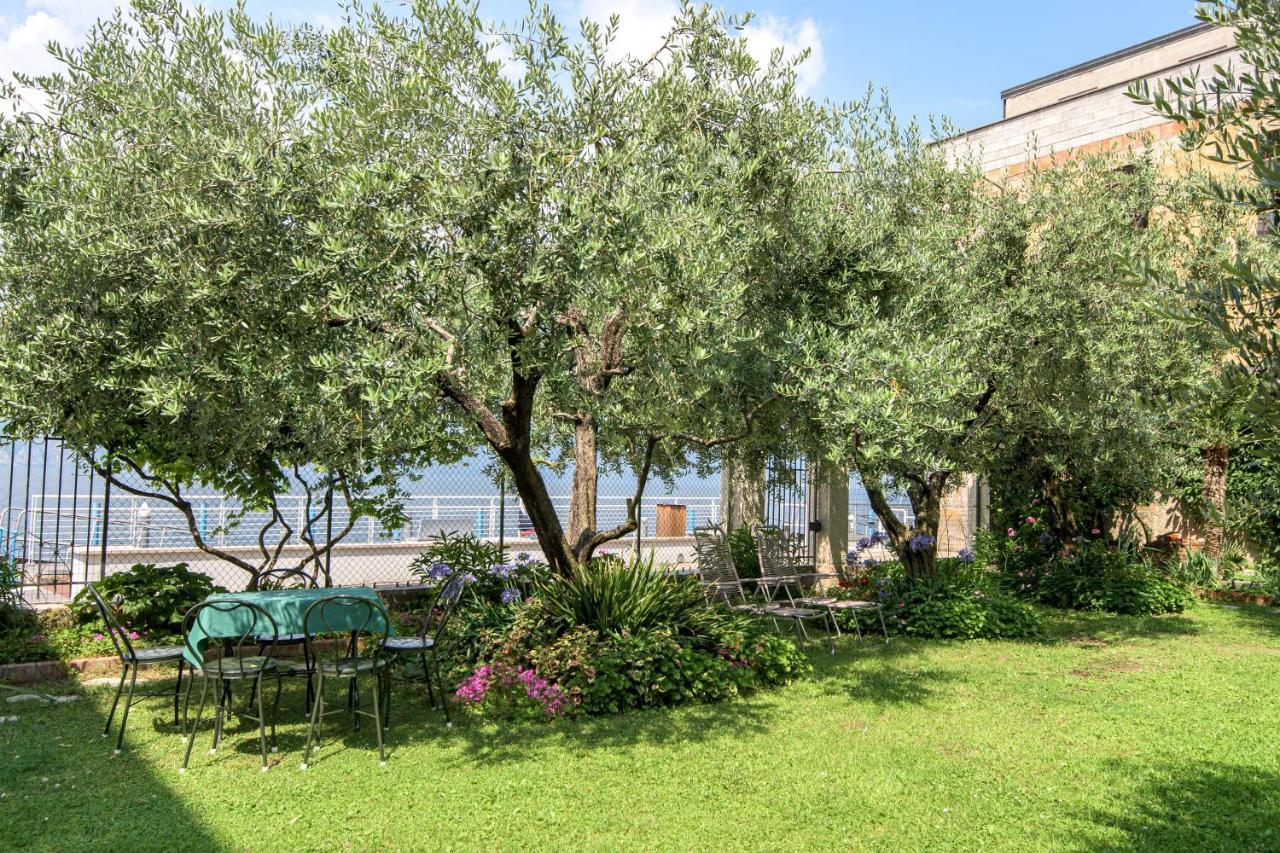 In Riva Al Lago Di Iseo Dependance Primo Piano מארונה מראה חיצוני תמונה